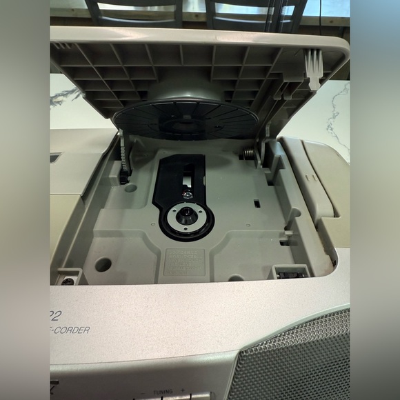 Sony Black and Silver Boombox with CD Player and Radio - Picture 5 of 6